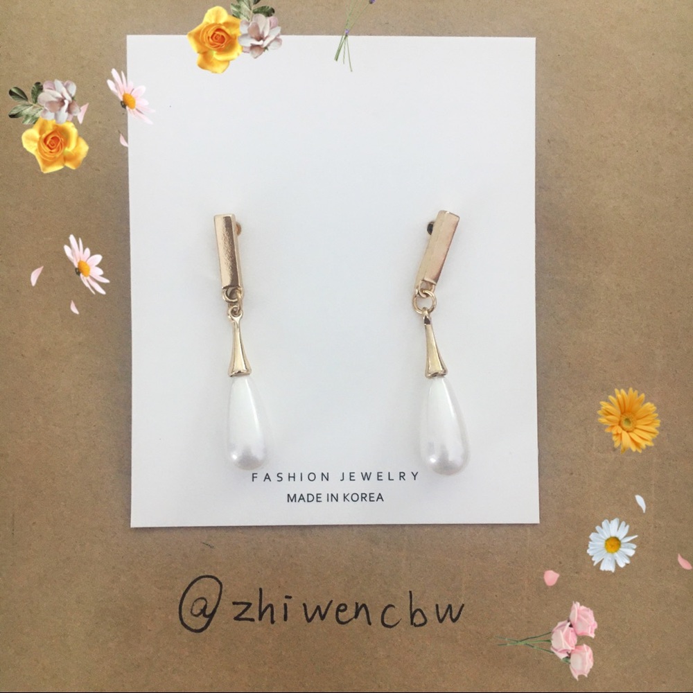 Elegant Pearl Drop Earrings ★彡